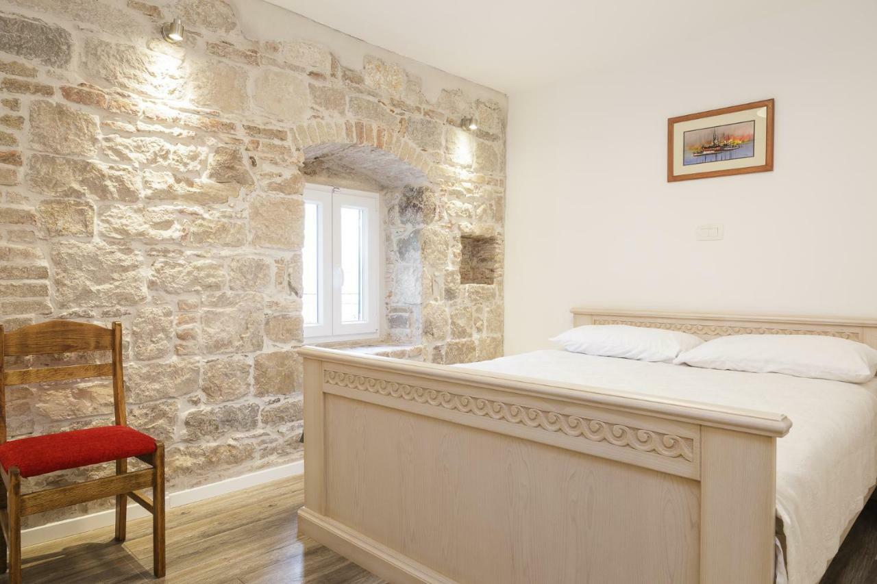 Stone Apartman Varos Сплит Экстерьер фото
